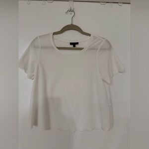 Topshop White Scallop Hem Short Sleeve Tee